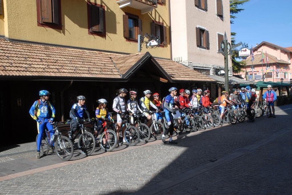 Istruttori abilitati 1° livello SIMB